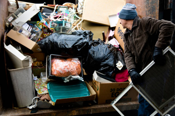 Best Moving and Downsizing Cleanouts  in St Clair, MI